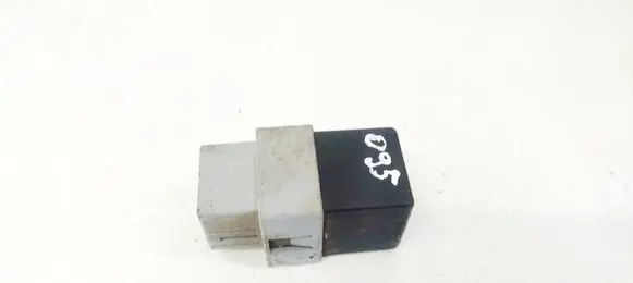 Mitsubishi Space Star Other relay MB953394 UED