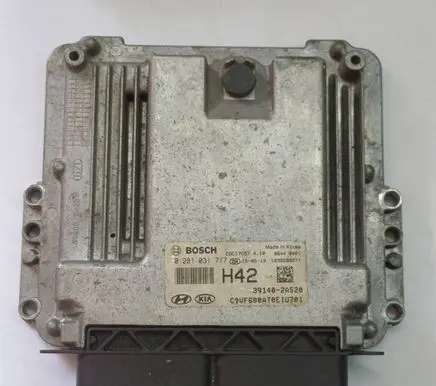 Hyundai i40 Engine control unit/module 391402A520 0281031717