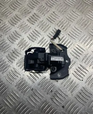 Mercedes-Benz Vito Viano W639 Vent window/glass motor A6398200542 2621003050