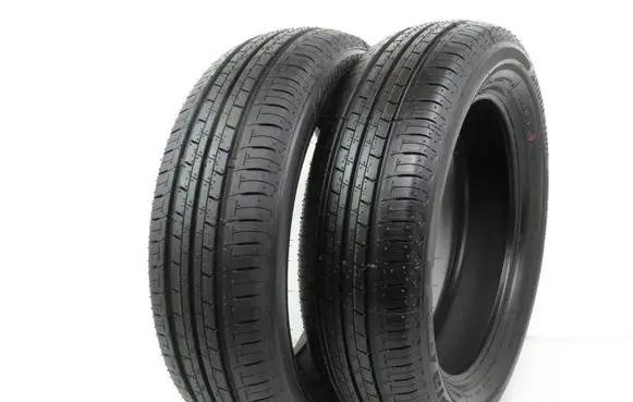 Volkswagen Golf V R16 summer tire 