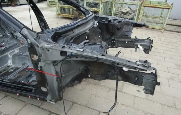 Mazda 3 Front side member 