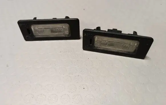 Audi A4 S4 B8 8K Number plate light
