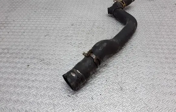 Renault Megane II Engine coolant pipe/hose
