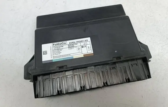 Ford Focus Comfort/convenience module AV6N19G481AG 5WK49778H