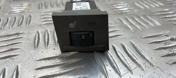 Opel Vectra C Seat heating switch 13138251