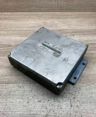 Alfa Romeo 166 Engine control unit/module ECU 00606582680 0261204707