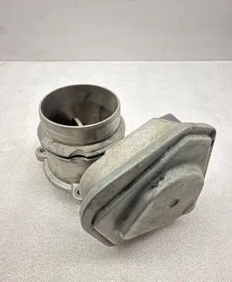 BMW 5 E60 E61 Throttle valve 7791481 B60581782