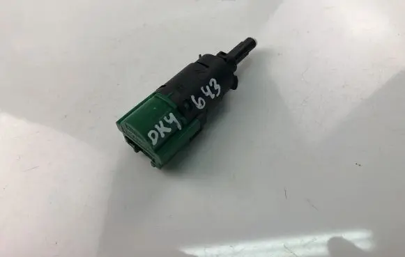 Peugeot 207 Other switches/knobs/shifts 9670430580