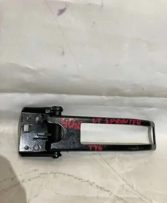 Volkswagen II LT Loading door check strap stopper 