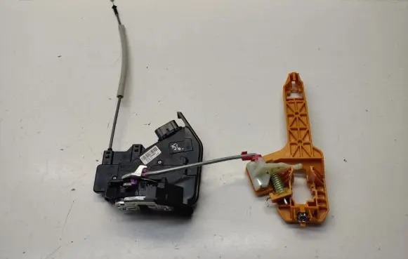 KIA Stonic Rear door lock 81410H8020