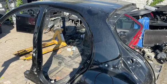 Toyota Yaris XP210 Side car body part 