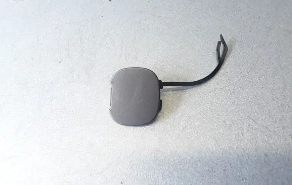 Rear bumper row hook cap/cover