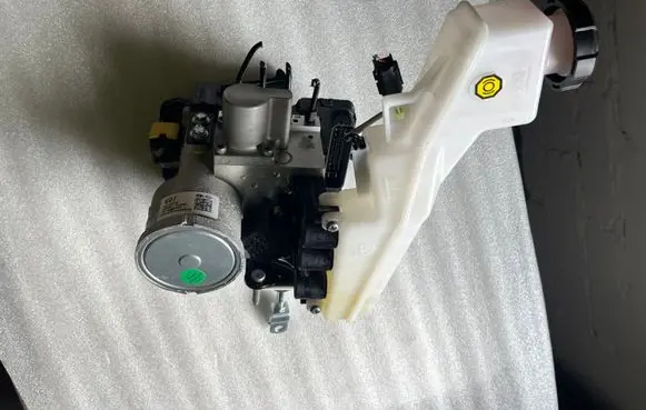 Hyundai Tucson IV NX4 ABS Pump 58500CL600