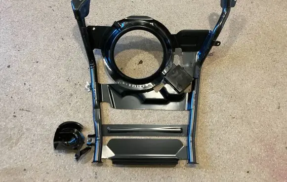 Volkswagen Golf VIII Other body part 5N0201320A 5Q0906093A