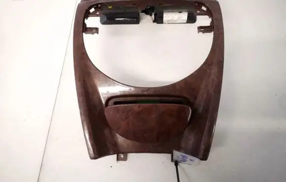 Dash center air vent grill