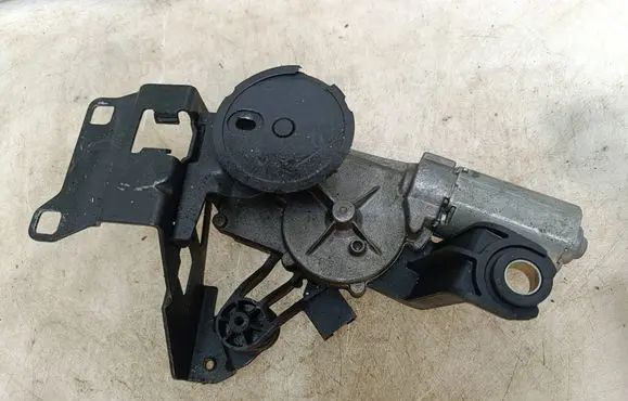 BMW 3 E90 E91 Rear window wiper motor 0390201597