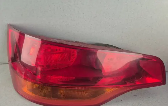 Rear/tail lights