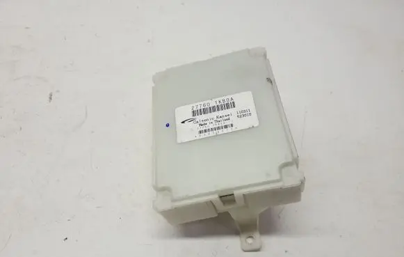 Nissan Juke I F15 Air conditioning/heating control unit 277601KB0A