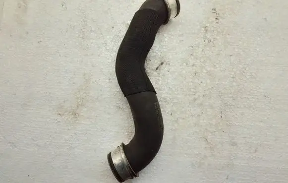Mercedes-Benz C W204 Engine coolant pipe/hose A2125018282 YAP4718110