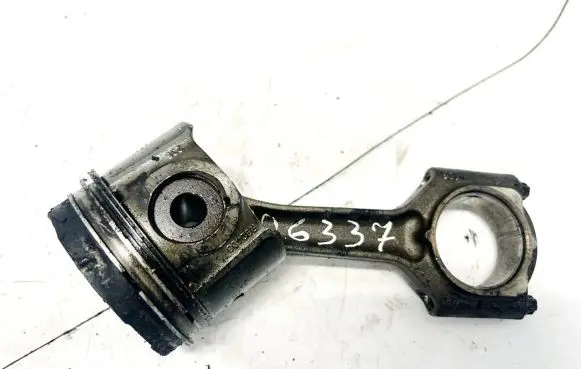 Piston with connecting rod