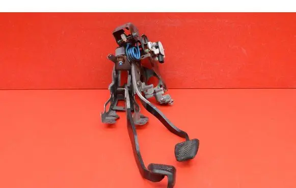 Toyota C-HR I Accelerator throttle pedal
