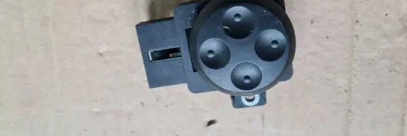 Audi A5 Seat control switch 8E0959777A 24082017 10027065