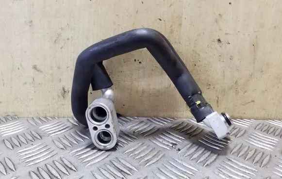 Subaru Outback Air conditioning (A/C) pipe/hose