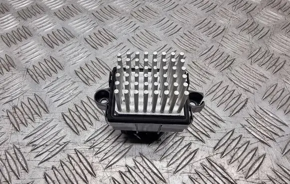 Ford Focus Heater blower fan relay G3GH19E624AA F011500141 S076720570