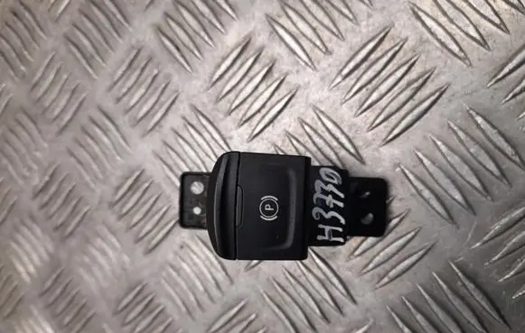 Dacia Sandero Hand brake release handle 251756399R
