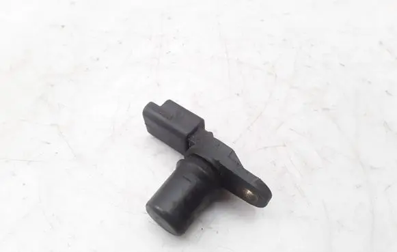 Nissan Almera N16 Camshaft position sensor 8200033686 215912874