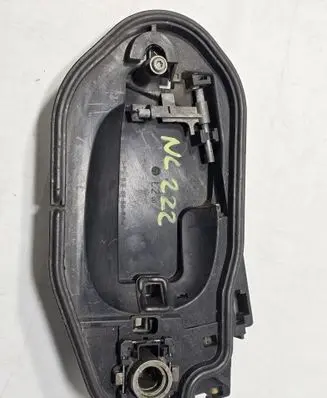 BMW 5 E60 E61 Front door exterior handle/bracket 7034451