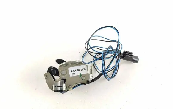 Mercedes-Benz Vito Viano W447 Loading door lock A6397400635