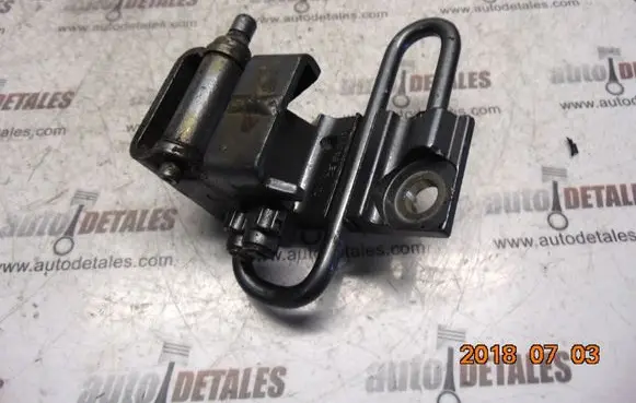 Porsche Cayenne (9PA) Rear door lower hinge 7L0833412