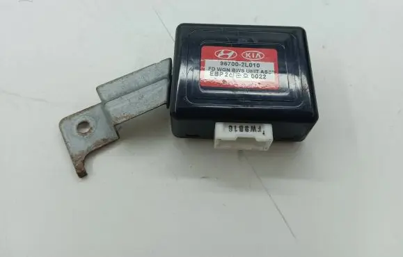 Hyundai i30 Alarm control unit/module 957002L010