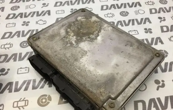 Opel Astra H Engine control unit/module 09133267 0281001869 28SA3994