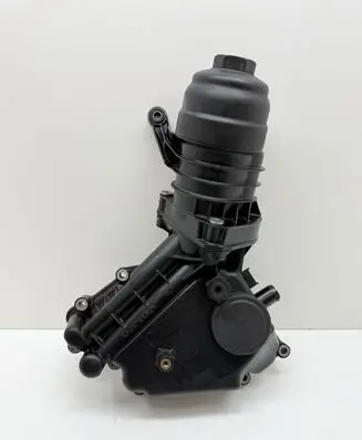 Volvo XC60 Oil filter mounting bracket 30757730 6740273109