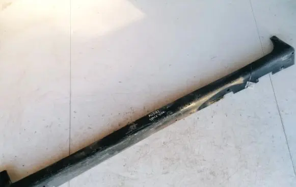 Mitsubishi Space Star Sill mr911133