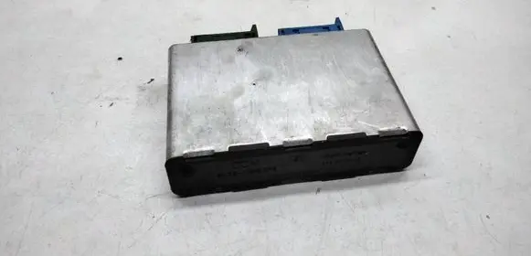 BMW 5 E34 Comfort/convenience module 1379379