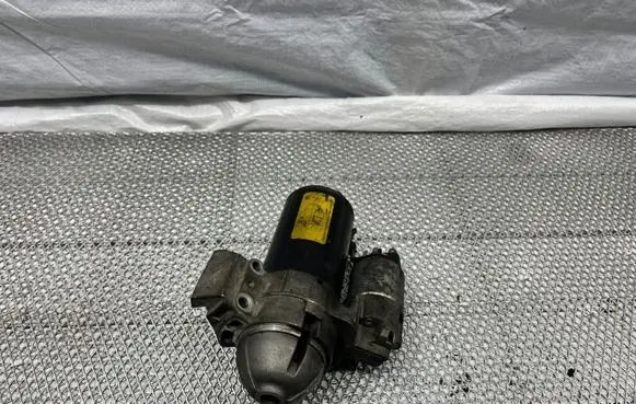 BMW 5 E60 E61 Starter motor 7801203 F001515069
