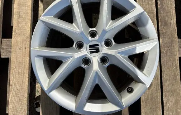 Seat Leon IV R16 alloy rim 5FA601025