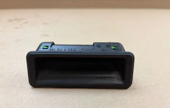 Alpine B3 B4 B5 B6 E90 E91 E92 E93 Tailgate/trunk/boot exterior handle 51247118158