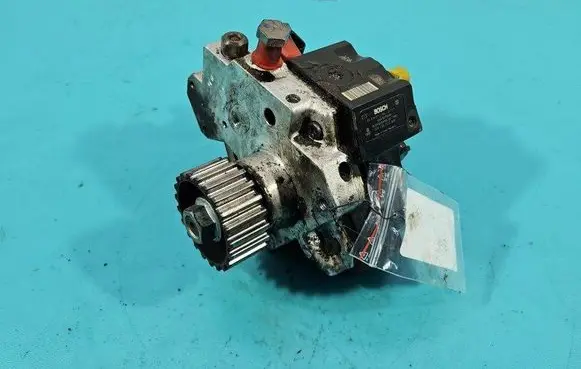 Audi A8 S8 D3 4E Fuel injection high pressure pump 0445010090 IMPRK1511280