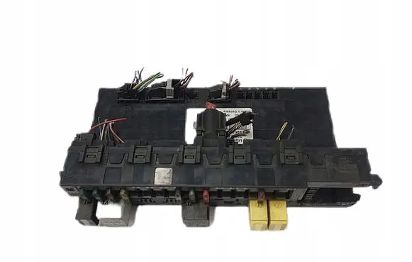 Mercedes-Benz C W203 Fuse module 2035451801