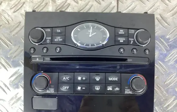 Infiniti FX Climate control unit 258101CA1B