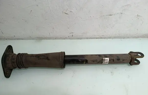 Hyundai i40 Rear shock absorber/damper