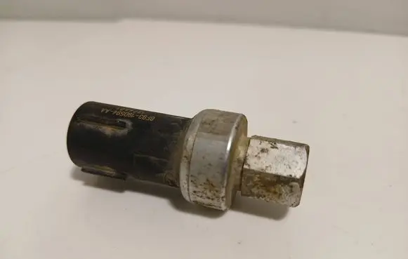 Air conditioning (A/C) pressure sensor