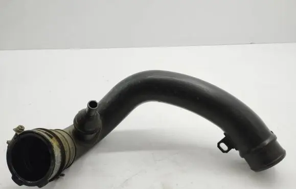 Mazda CX-7 Air intake hose/pipe R2AX13231 PP6F20PP