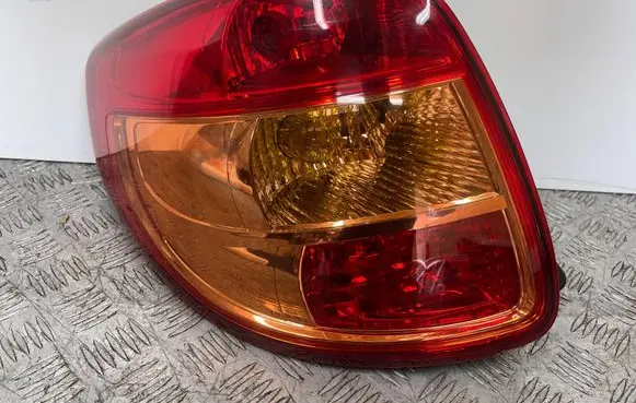 Suzuki SX4 Rear/tail lights 220-59181