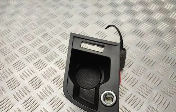 Volkswagen Transporter - Caravelle T6 Cup holder 7L1857311