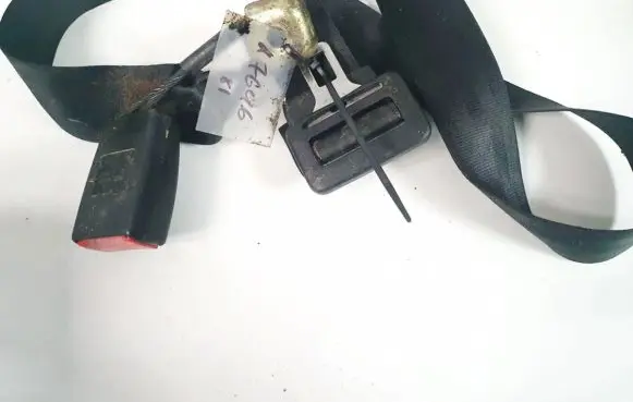 Audi A3 S3 8L Middle seatbelt (rear) 560290902a